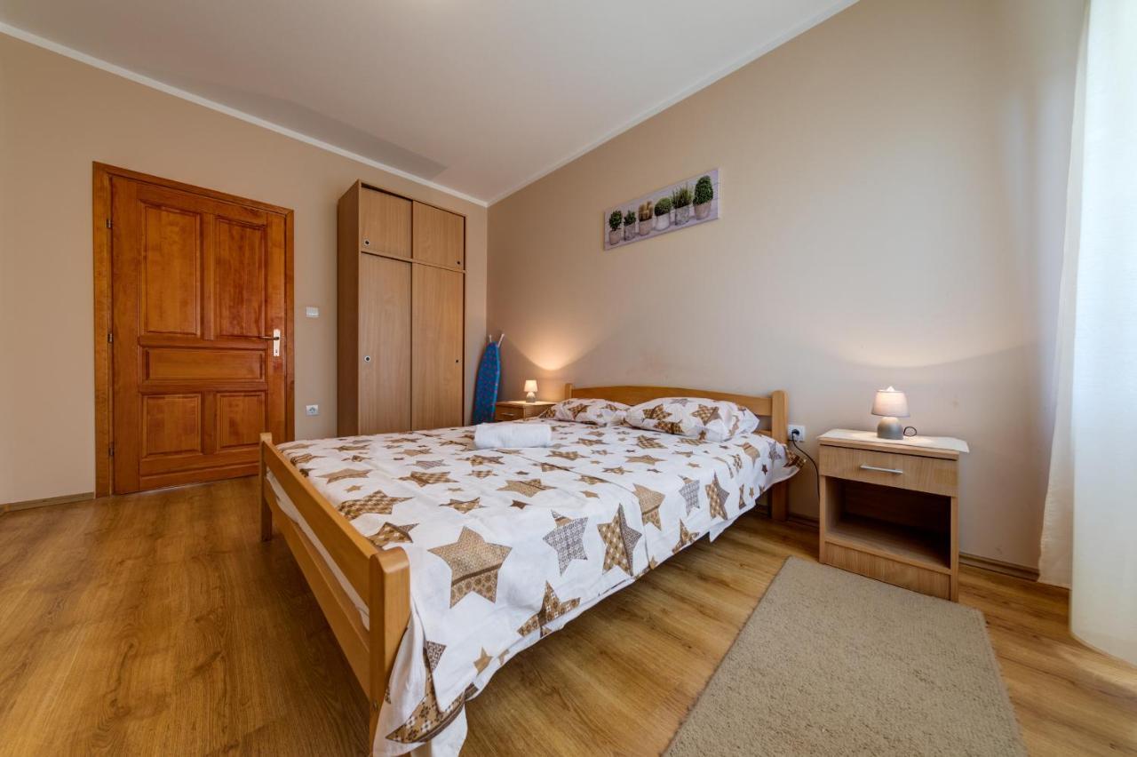 Apartments Pelle Tivat Ngoại thất bức ảnh