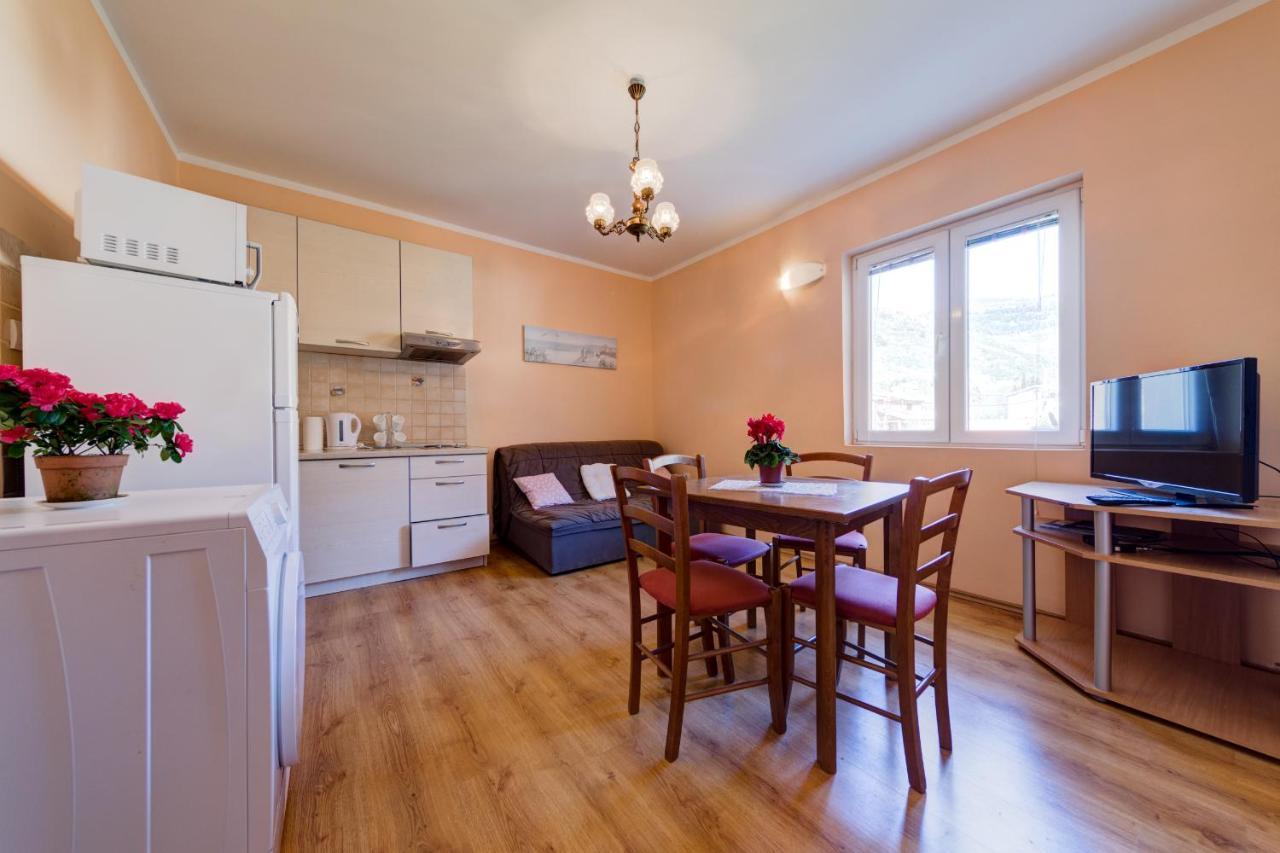 Apartments Pelle Tivat Ngoại thất bức ảnh