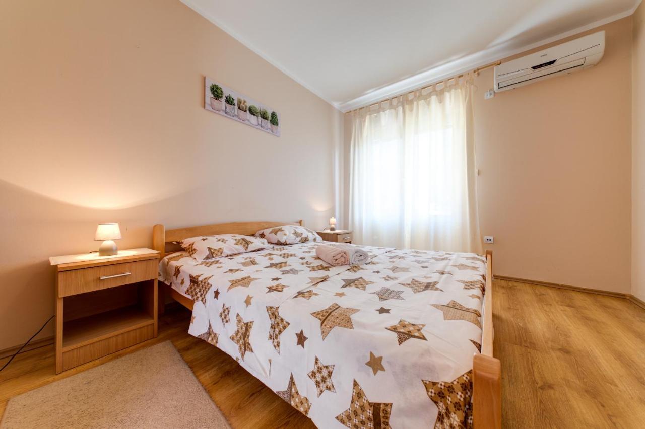 Apartments Pelle Tivat Ngoại thất bức ảnh
